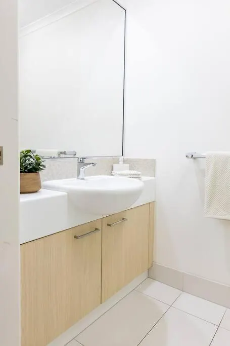 Apartment Charming Riverside Noosa Gem Noosaville